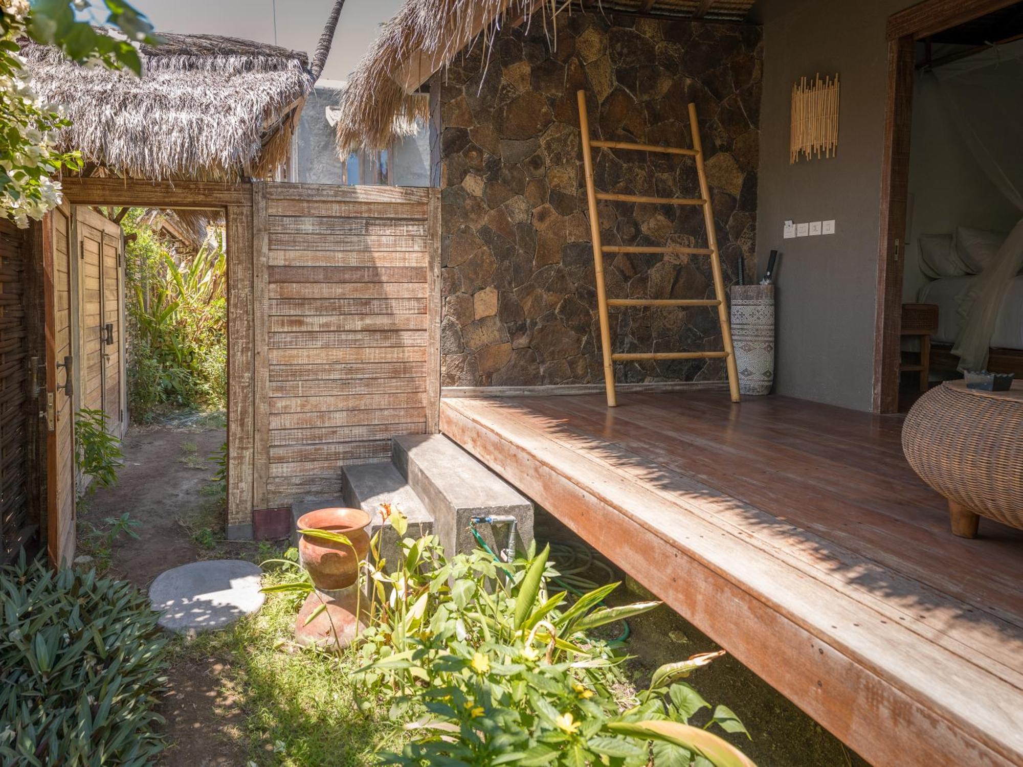 Flow Gili Air Exterior photo